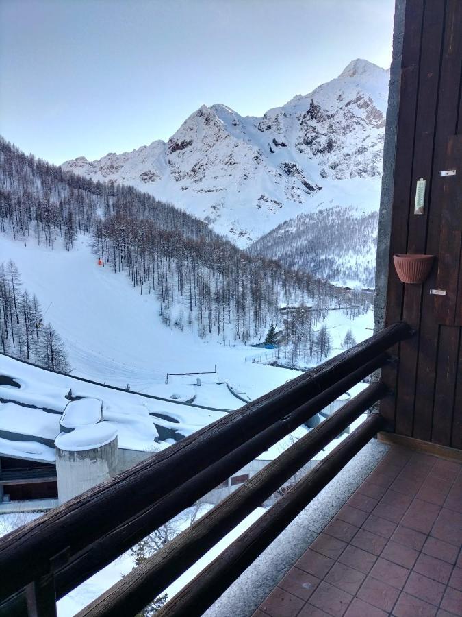Cervinia Apartments Брей-Червінія Екстер'єр фото
