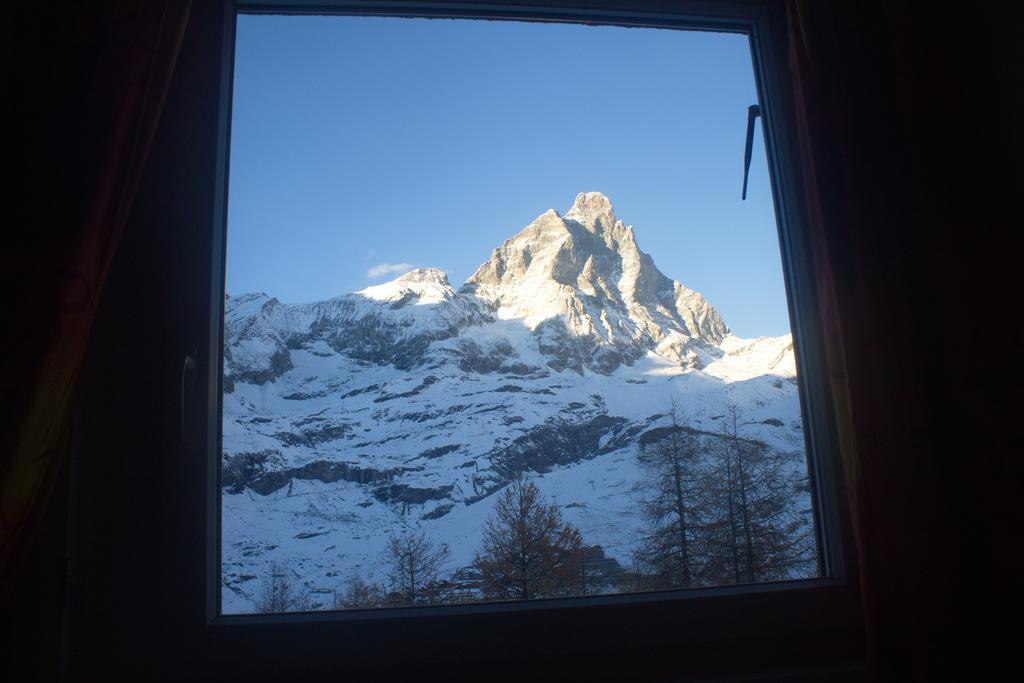 Cervinia Apartments Брей-Червінія Екстер'єр фото